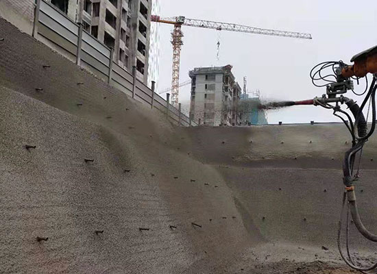 工程混凝土濕噴臺(tái)車(chē)施工視頻